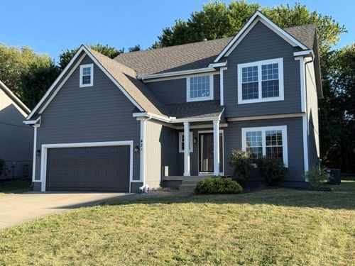 421 Sw Stacey Dr, Lee's Summit, MO, 64082 | Card Image