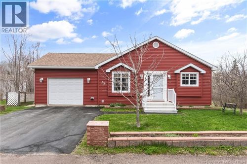 83 Sequoia Dr, Moncton, NB, E1E0A1 | Card Image