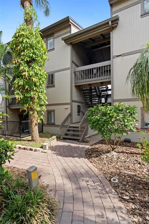 apt-d-652 Lake Villas Dr, ALTAMONTE SPRINGS, FL, 32701-4921 | Card Image