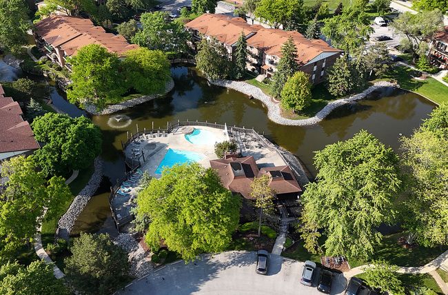 1202 - 5235 James Ln, Condo with 2 bedrooms, 2 bathrooms and 2 parking in Crestwood IL | Image 24