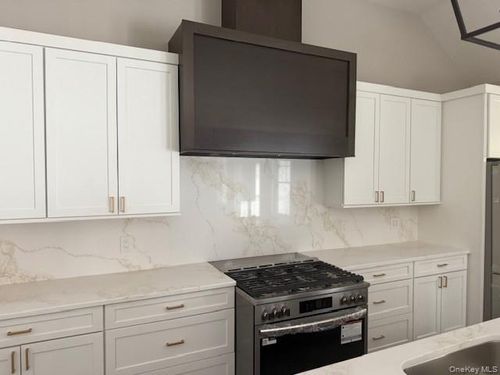 3750 Route 52, Stormville, NY, 12582-5542 | Card Image