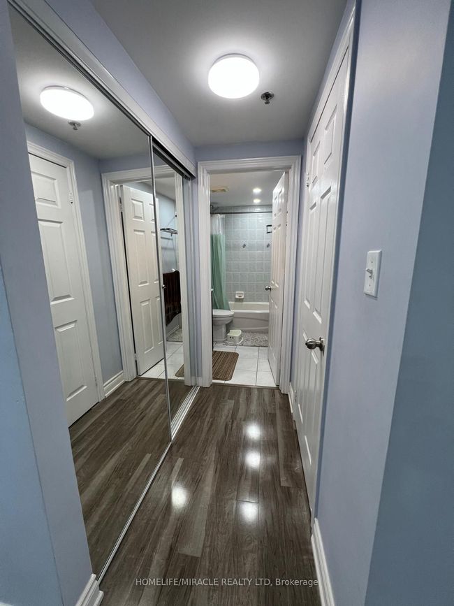 201 - 7428 Markham Rd, Condo with 2 bedrooms, 2 bathrooms and 1 parking in Markham ON | Image 11