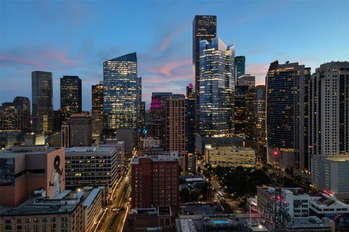 unit-9i-915 Franklin St, Houston, TX, 77002-1733 | Card Image