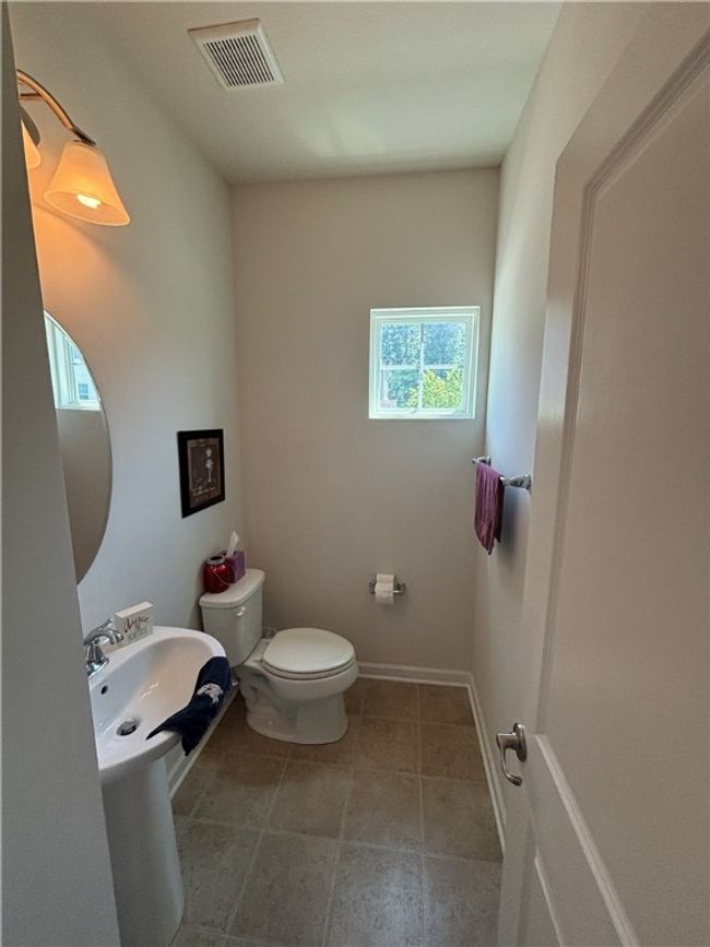 2801 Pointe View Dr, Townhouse with 3 bedrooms, 3 bathrooms and 2 parking in Mars PA | Image 9
