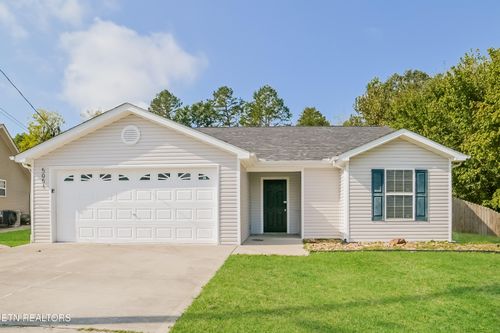 5051 Cattail Ln, Corryton, TN, 37721-4338 | Card Image