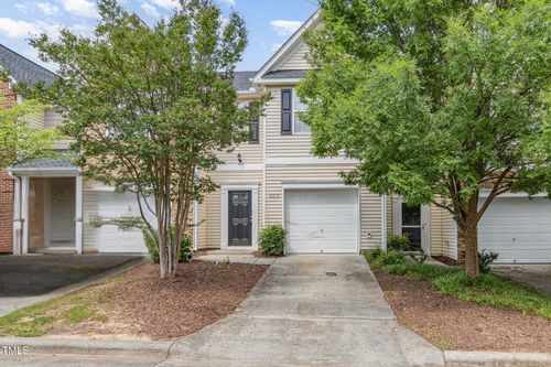 958 Shining Wire Way, Morrisville, NC, 27560-5744 | Card Image