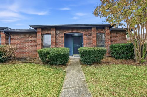 1746 Glencairn Ln, Lewisville, TX, 75067-3241 | Card Image