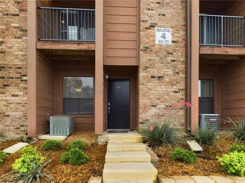 66-904 University Oaks Blvd, College Station, TX, 77840-3507 | Card Image