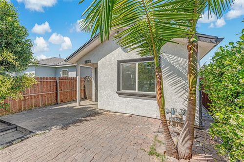 10621 Kalmia St, Los Angeles, CA, 90002 | Card Image