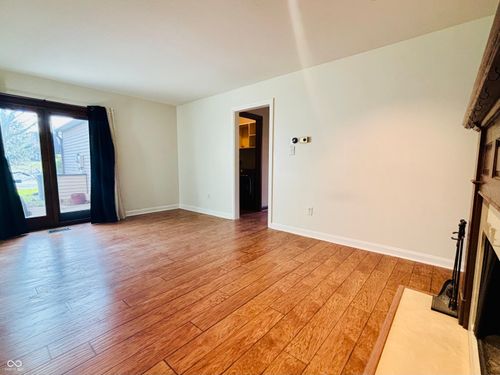 9746 Revere Way, Indianapolis, IN, 46250-3101 | Card Image