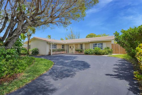3045 Sw 124th Ct, Miami, FL, 33175-2642 | Card Image