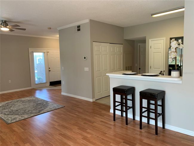 Great room looking towards front door | Image 6