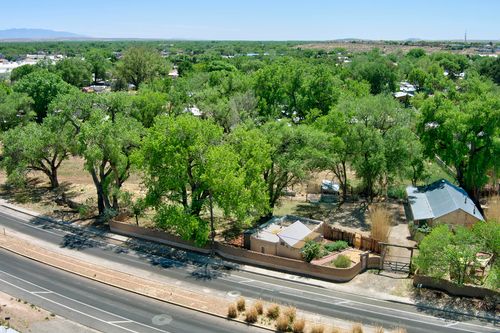 545 Atrisco Dr Nw, Albuquerque, NM, 87105-1633 | Card Image