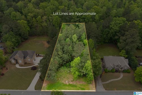 79-240 Woodbridge Trl, CHELSEA, AL, 35043-6290 | Card Image