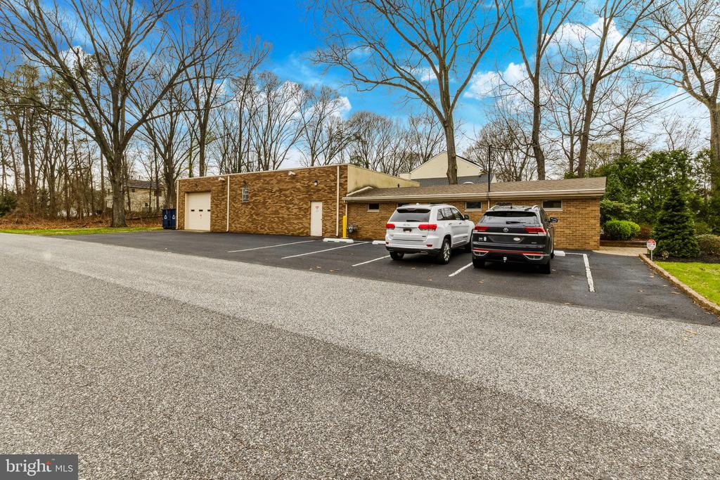 348 Ogden Sta Rd, Wenonah, NJ 08090-1406