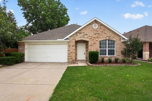 4520 Hickory Meadows Ln, Fort Worth, TX, 76244-5847 | Card Image