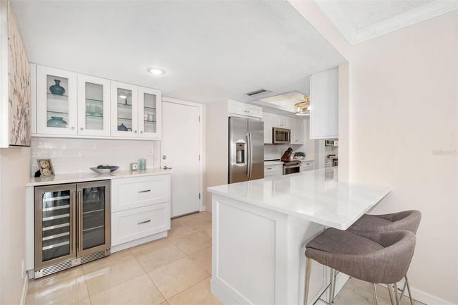 APT-6B - 1750 Benjamin Franklin Dr, Condo with 2 bedrooms, 2 bathrooms and null parking in SARASOTA FL | Image 15