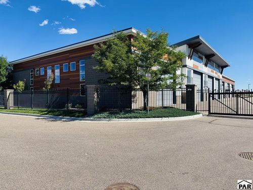 18133 Lincoln Meadows Pkwy, Parker, CO, 80134-9688 | Card Image