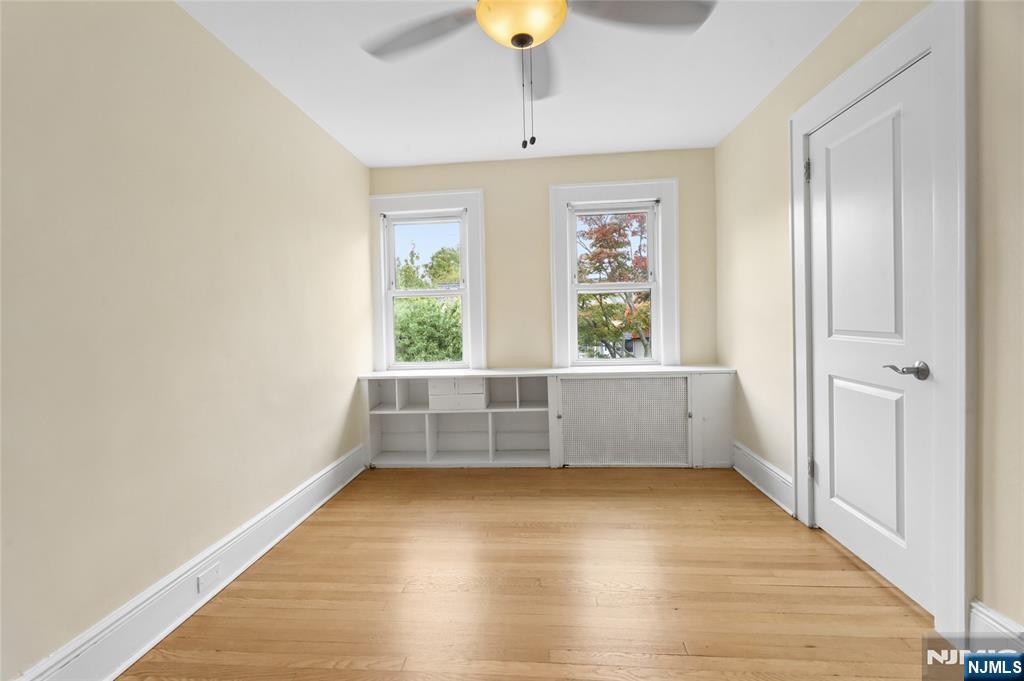 Residential Lease in Teaneck