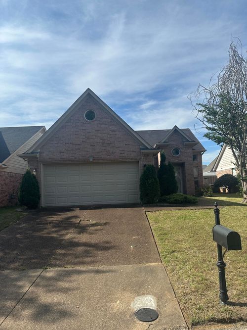 9761 Misty Bay Cv, Arlington, TN, 38002-8190 | Card Image