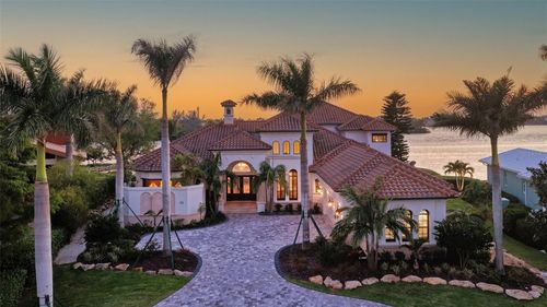 275 Lookout Point Dr, OSPREY, FL, 34229-9733 | Card Image