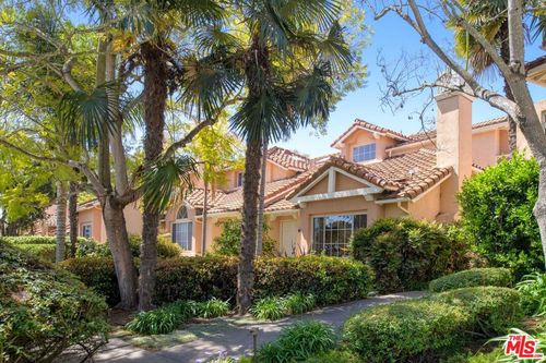 321 Pacific Oaks Rd, GOLETA, CA, 93117-2946 | Card Image
