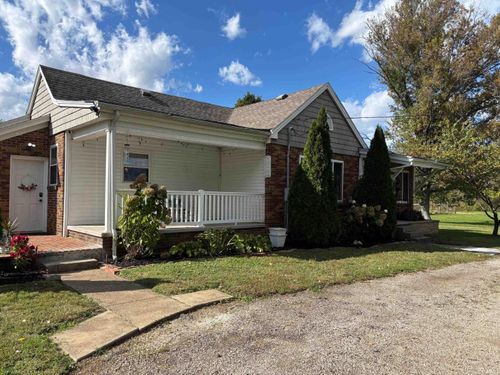 7999 Heim Rd, Chandler, IN, 47610-9329 | Card Image