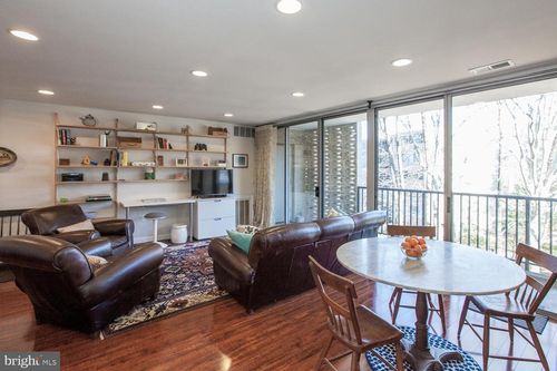 apt-32-4415 Briarwood Ct N, ANNANDALE, VA, 22003-4777 | Card Image