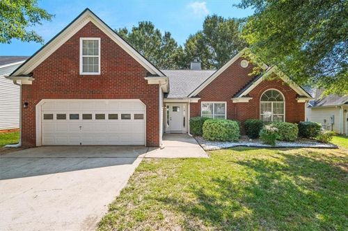 2703 Hillvale Cove Dr, Lithonia, GA, 30058-1871 | Card Image