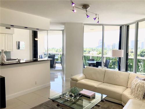 606-3100 N Ocean Blvd, Fort Lauderdale, FL, 33308-7116 | Card Image
