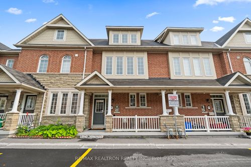 7 Torr Lane, Ajax, ON, L1S7N1 | Card Image