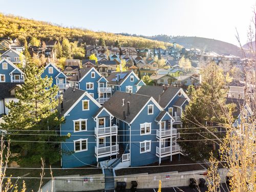33-1150 Empire Ave, Park City, UT, 84060-5254 | Card Image
