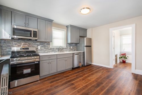 116 Eagle St, North Arlington, NJ, 07031-5819 | Card Image