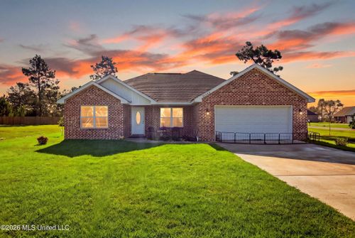 21700 E Edgewood Dr, Saucier, MS, 39574-5322 | Card Image