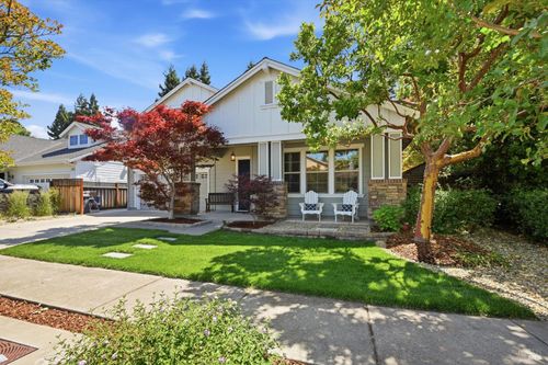 1986 Walden Lane, Napa, CA, 94558 | Card Image