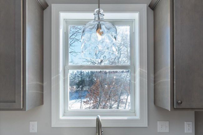 Kitchen Window View | Image 14