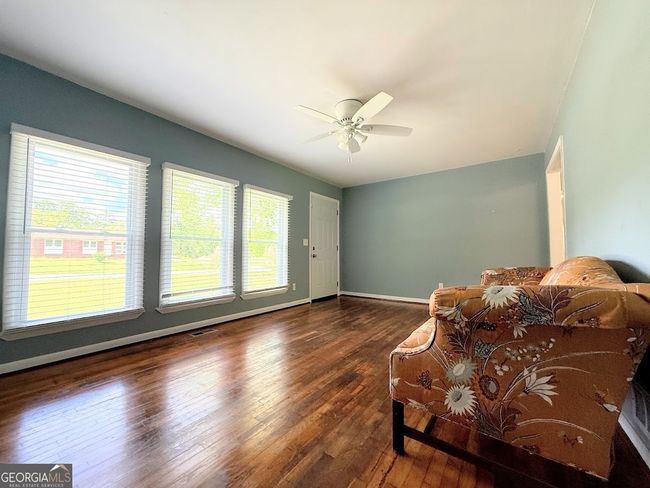 75 Valley Dr, House other with 3 bedrooms, 2 bathrooms and 1 parking in Carrollton GA | Image 4