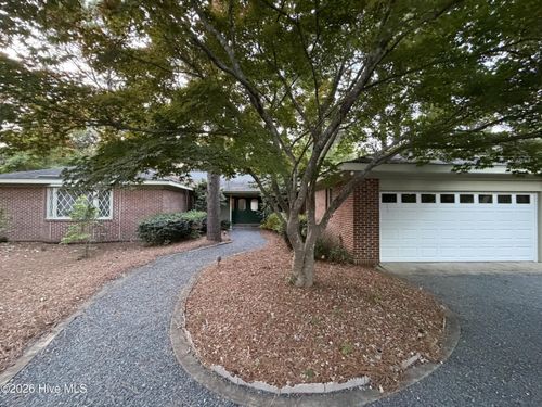 80 Hardee Ln, Whispering Pines, NC, 28327-9382 | Card Image