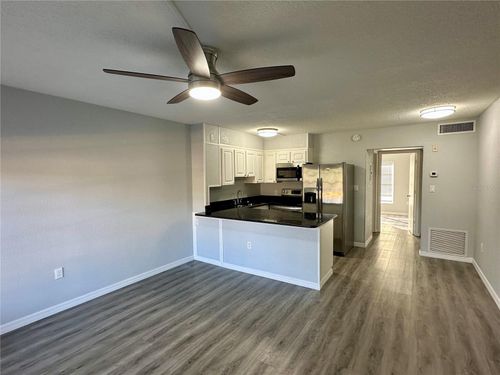 2b-1860 Phillippi Shores Dr, Sarasota, FL, 34231-9167 | Card Image