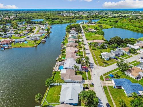 3222 Jackson Dr, HOLIDAY, FL, 34691-3335 | Card Image