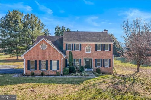 346 Deer Ridge Dr, Harpers Ferry, WV, 25425-5469 | Card Image