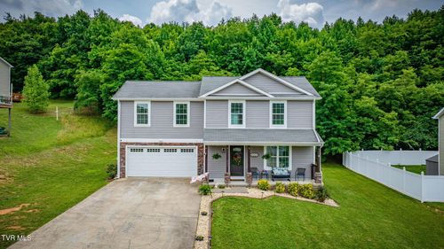 102 Carmack Drive, Bristol, VA, 24201 | Card Image