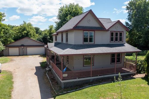 2443 E Wisconsin Avenue, GRAND CHUTE, WI, 54911 | Card Image