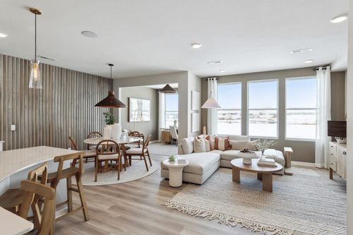 4806 Airlake Dr, Woodbury, MN, 55129-5729 | Card Image