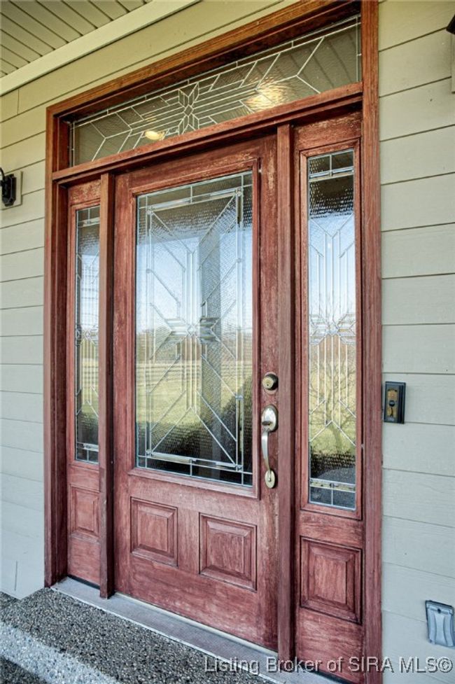 2916 Cottonwood Dr, Home with 4 bedrooms, 3 bathrooms and null parking in Scottsburg IN | Image 4