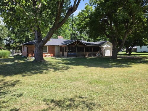 200 E Maple St, Mansfield, MO, 65704-9118 | Card Image