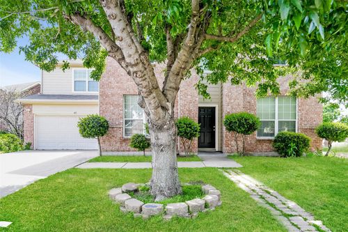 413 Richmond Park Ln, Fort Worth, TX, 76140-6518 | Card Image