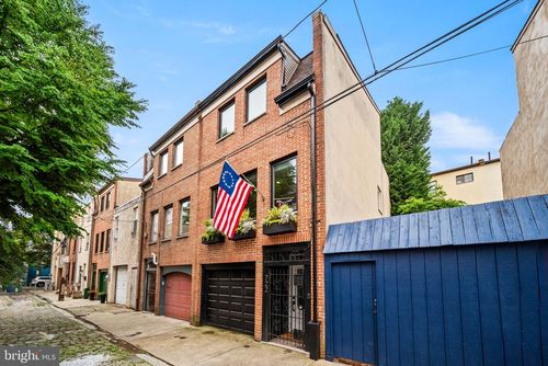 722 S Clifton St, PHILADELPHIA, PA, 19147-1978 | Card Image