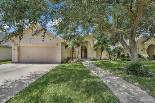 2405 Kiwi Ave, Mcallen, TX, 78504-4287 | Card Image