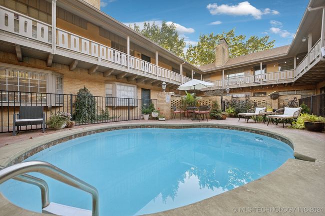 APT-15 - 1107 45 Th Pl, Condo with 2 bedrooms, 2 bathrooms and null parking in Tulsa OK | Image 21